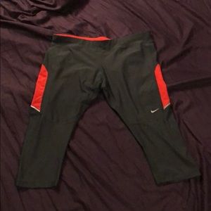Nike Crop Workout Pants